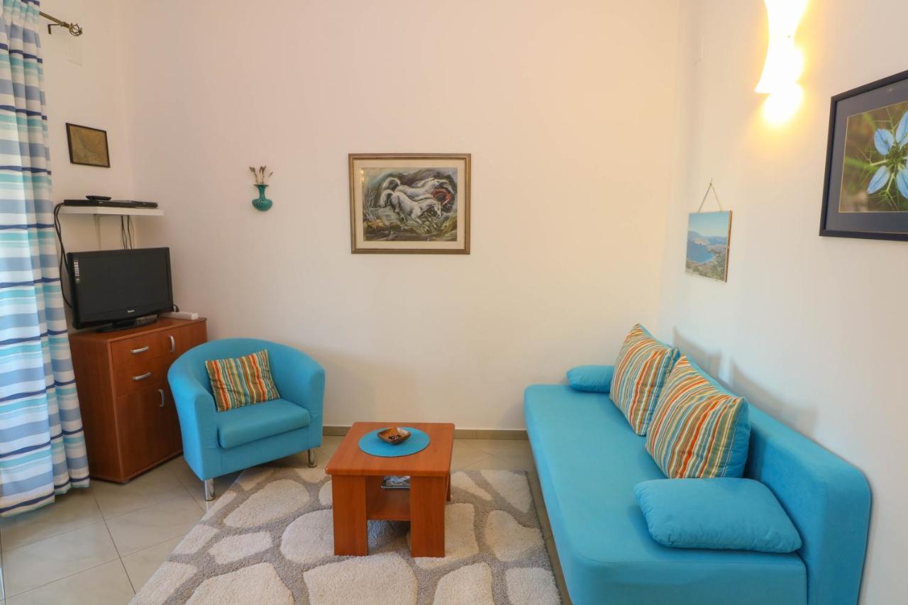 Apartments Blue And Green With Balcony Baška Zewnętrze zdjęcie